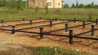 Установка и монтаж - винтовые сваи в Ялуторовске для свайного фундамента дома. Цена от 2062 руб - видео закручивание